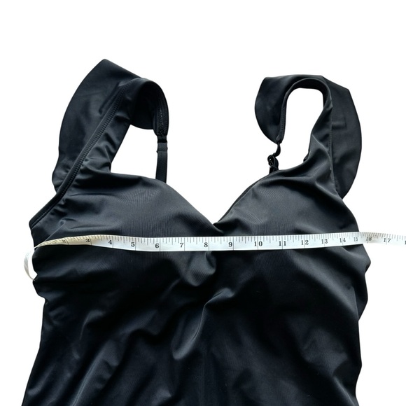 Time and True Women's Sz XL (16-18) One piece Swimsuit w/ built in bra - Picture 4 of 9